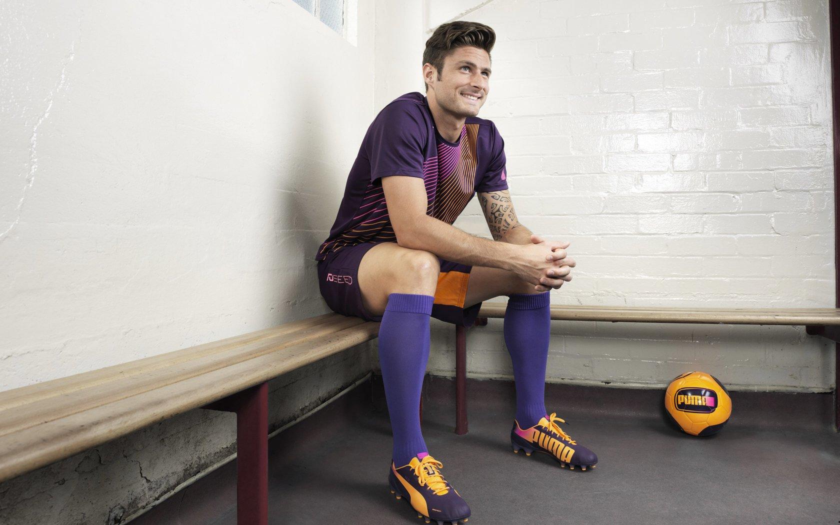 阿莫林谈规则争议，球队表现值得自豪，但无法改变既定框架