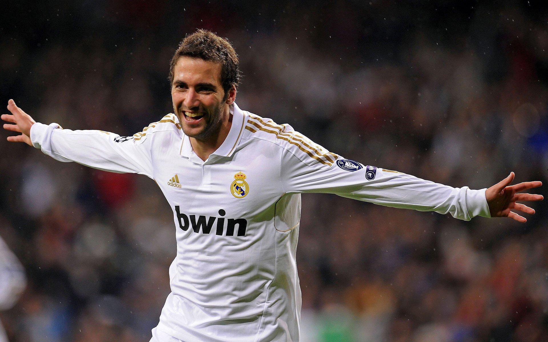 意媒曝黄潜有意买断拉法-马林,皇马保留回购权或成转会关键